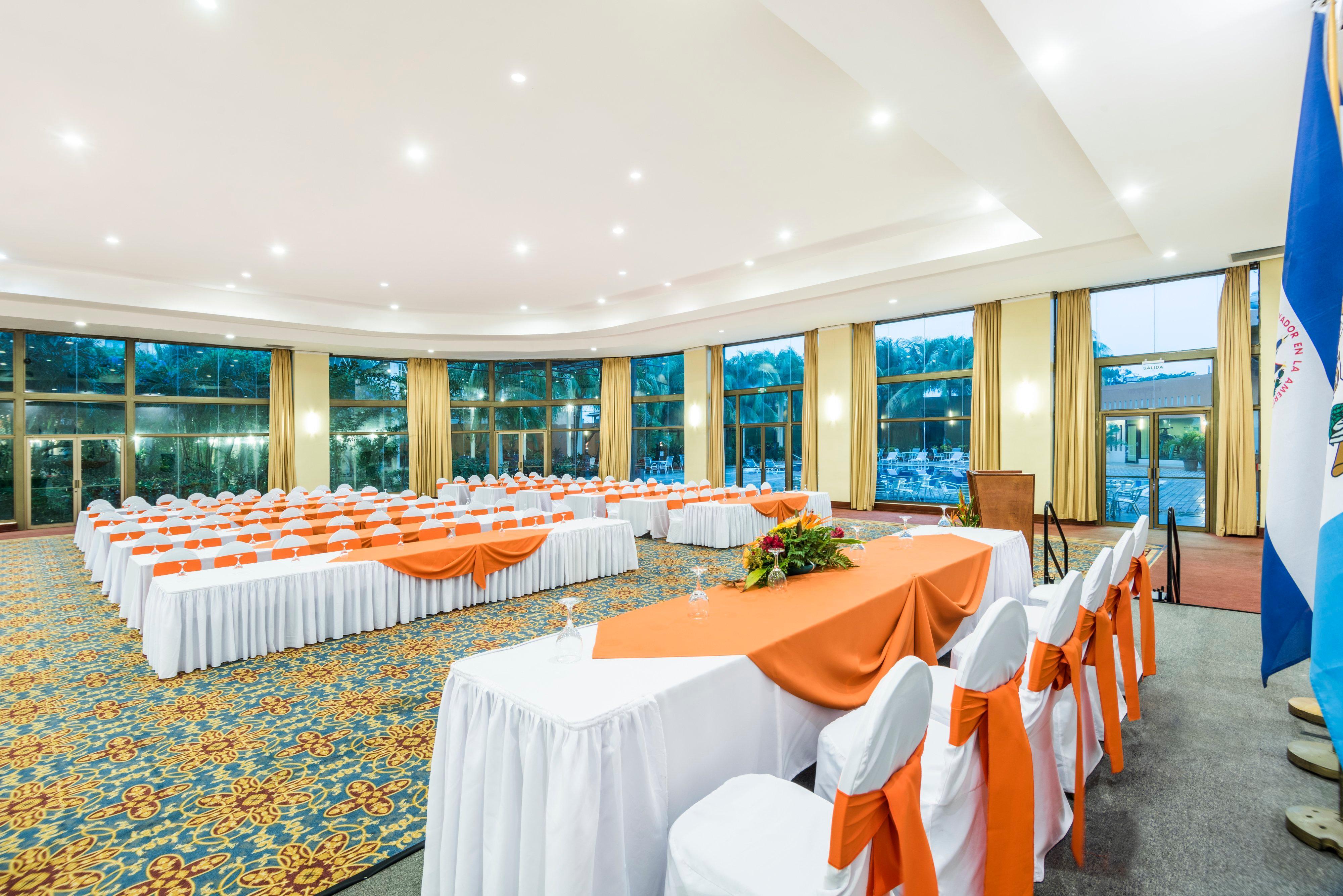 Holiday Inn Convention Center By Ihg Managua Exteriör bild