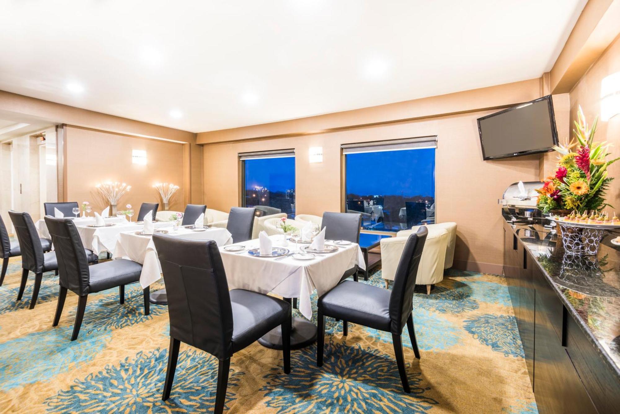 Holiday Inn Convention Center By Ihg Managua Exteriör bild