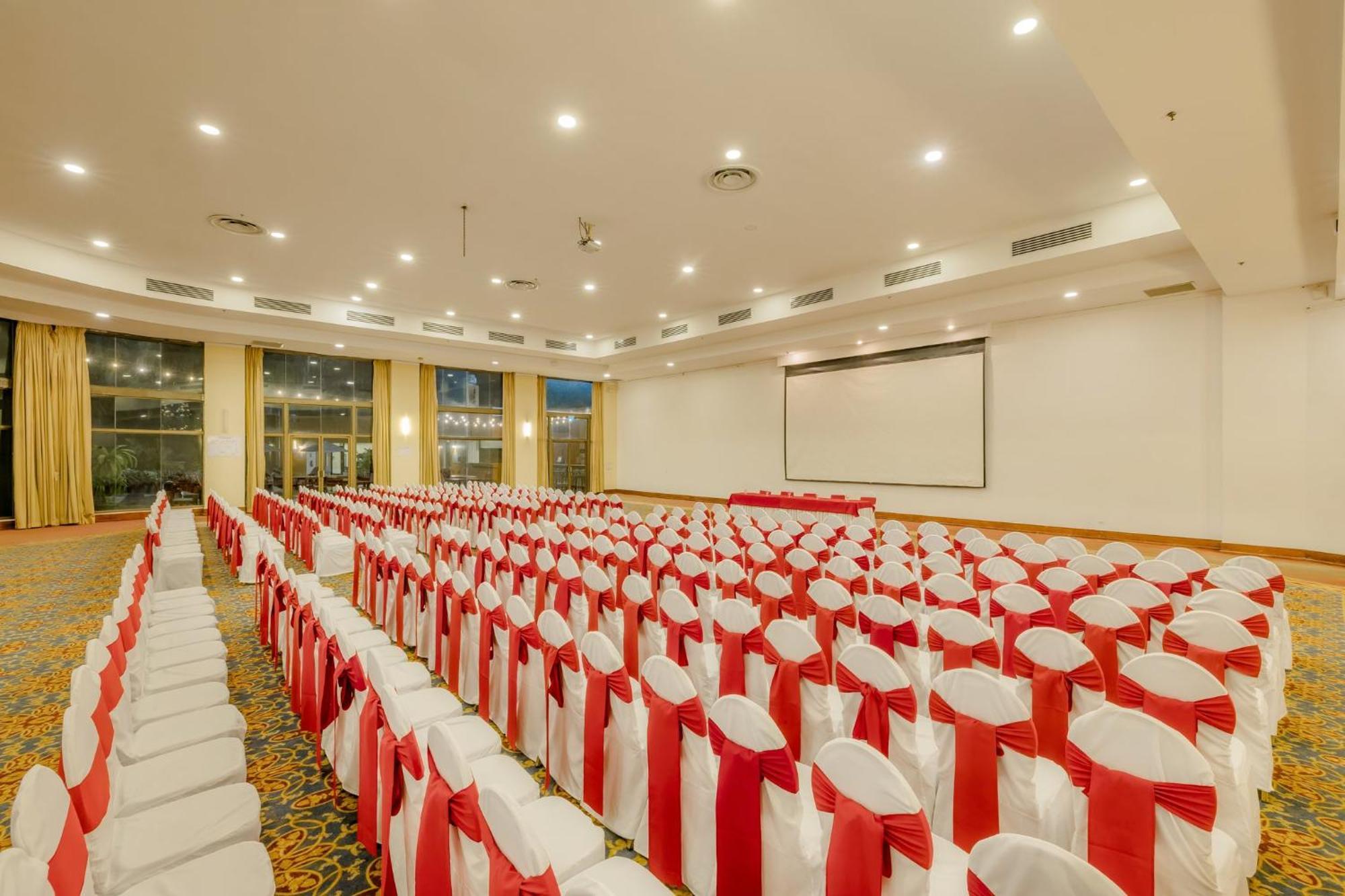 Holiday Inn Convention Center By Ihg Managua Exteriör bild